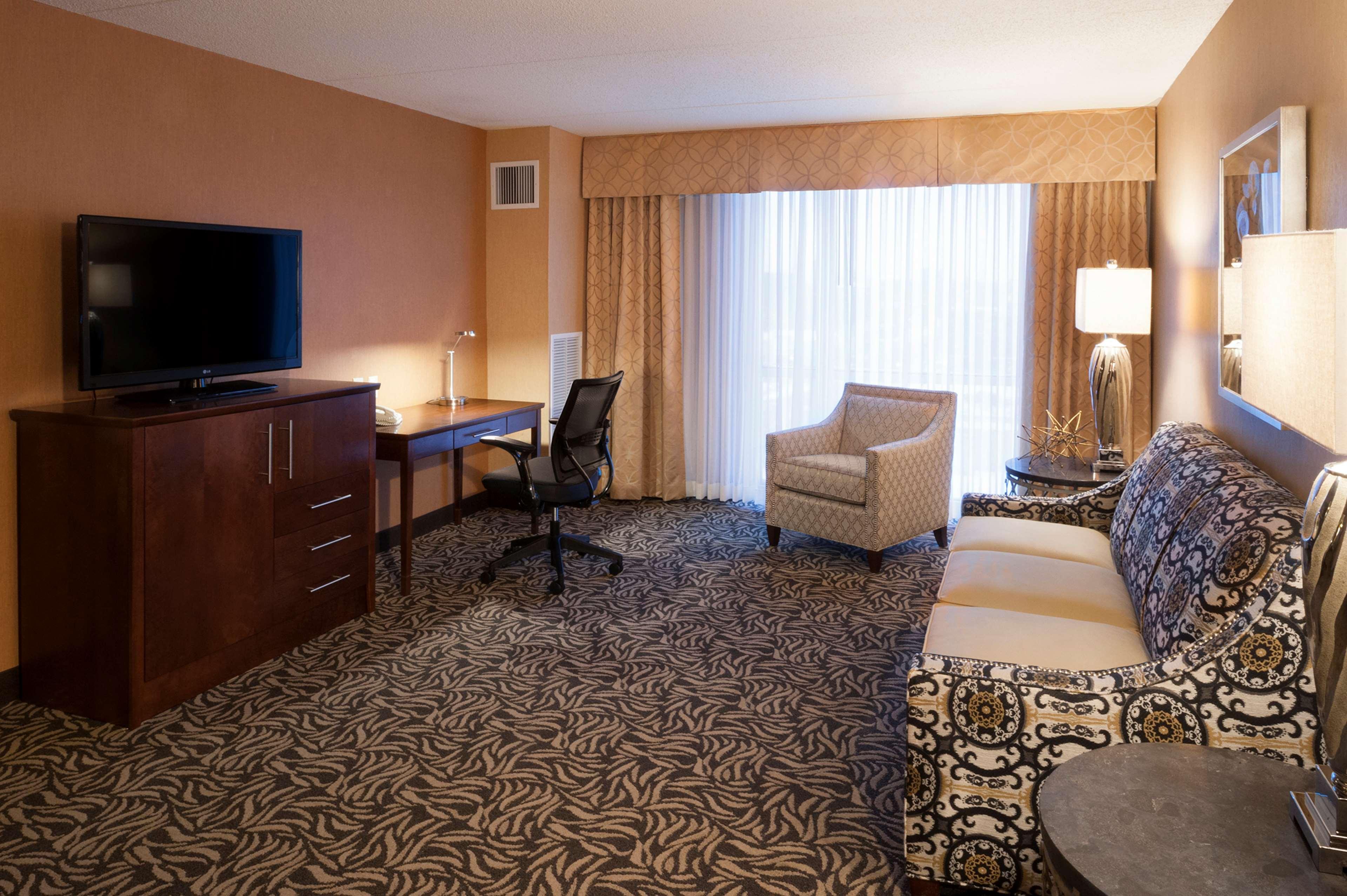 Doubletree By Hilton Bay City - Riverfront Eksteriør billede