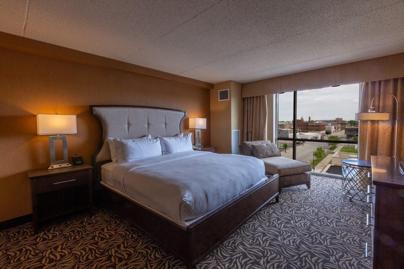 Doubletree By Hilton Bay City - Riverfront Eksteriør billede