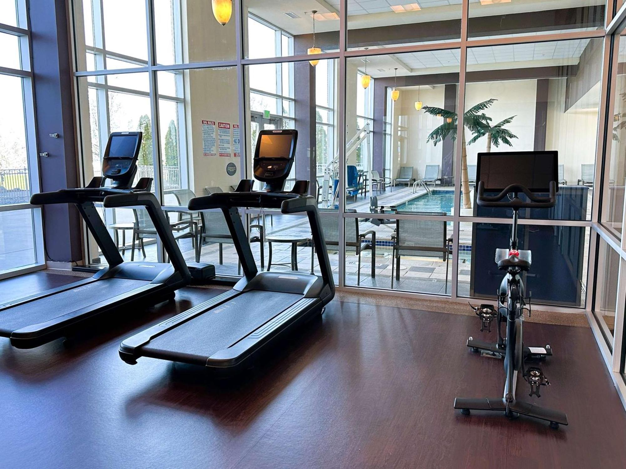 Doubletree By Hilton Bay City - Riverfront Eksteriør billede